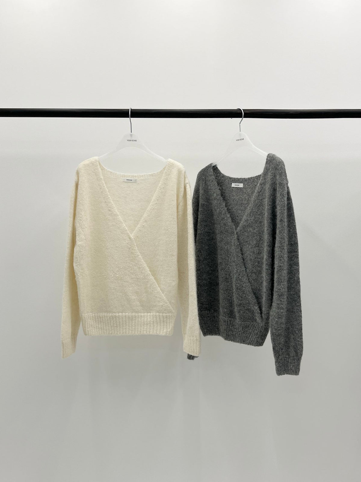 giselle alpaca deep v-neck knit-2col