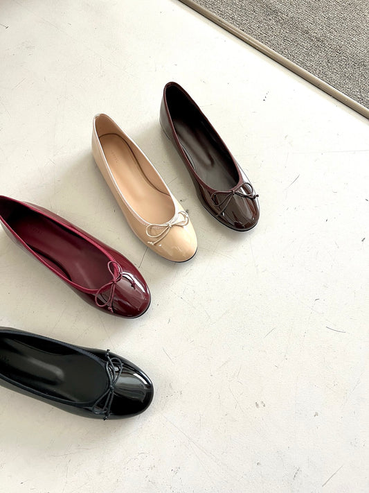 Enamel ribbon flats