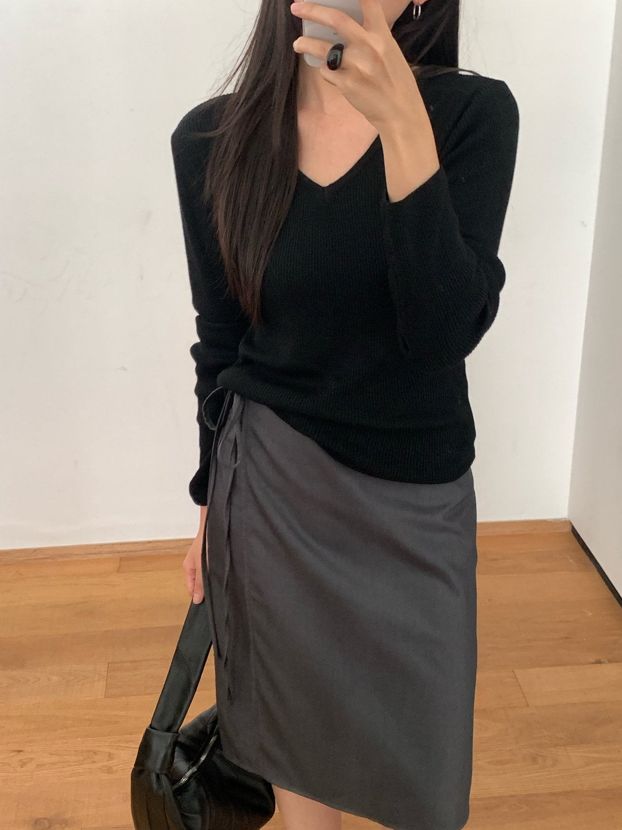 Ibon V-Neck knit-4col