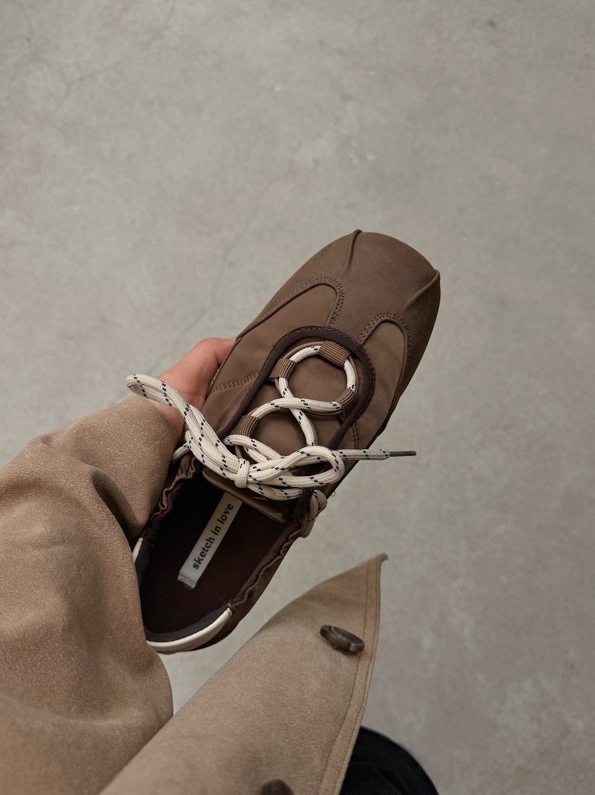 hazel satin sneakers-2col