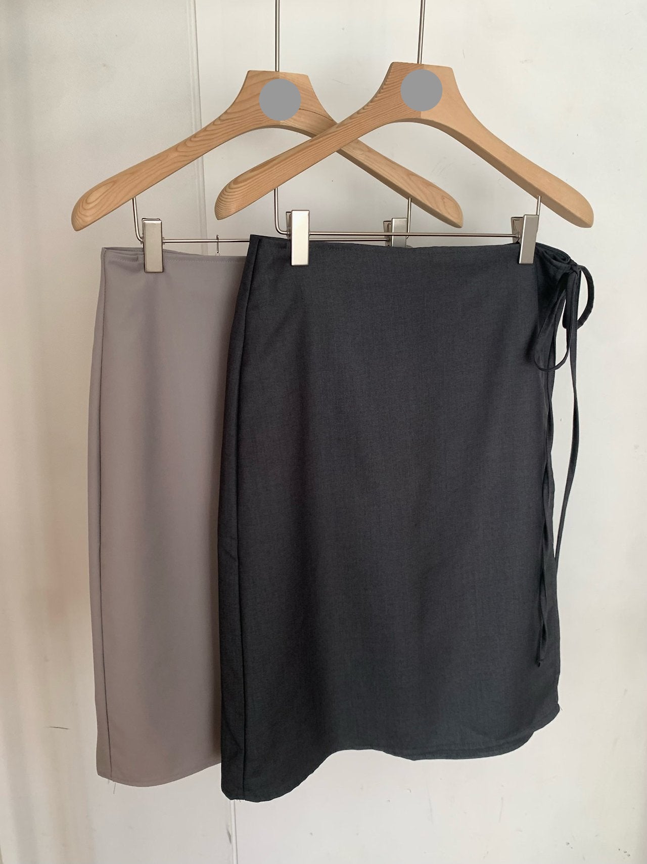 Sandy wrap skirt-2col