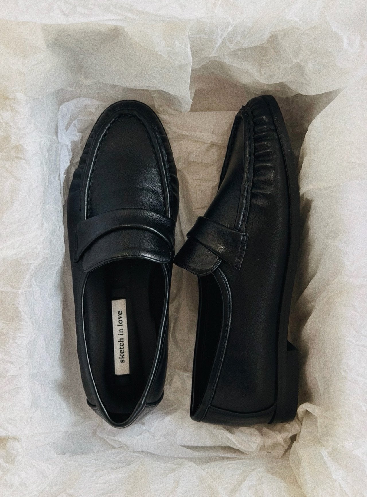 Classic Shirring Loafer