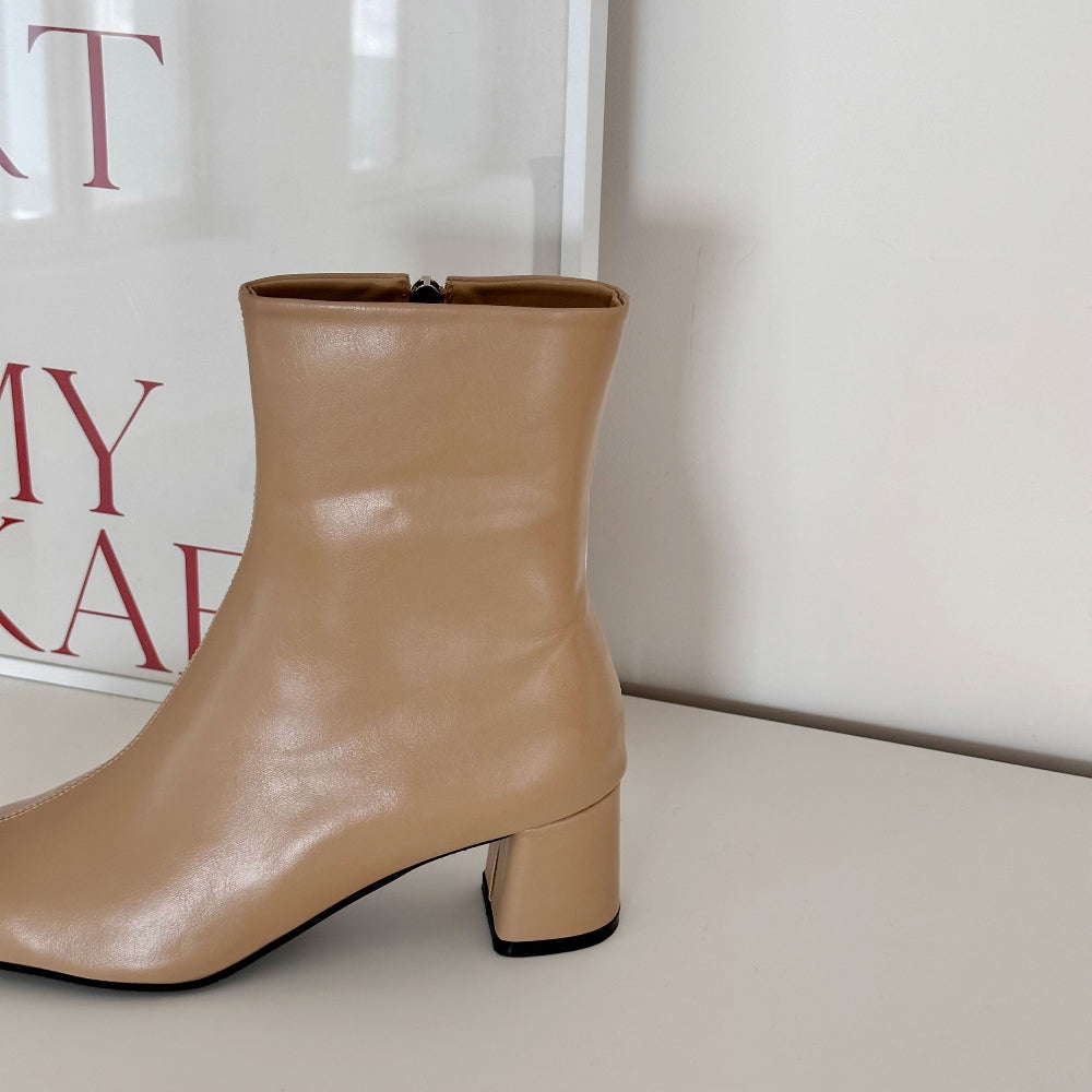 sol Ankle Boots Daily