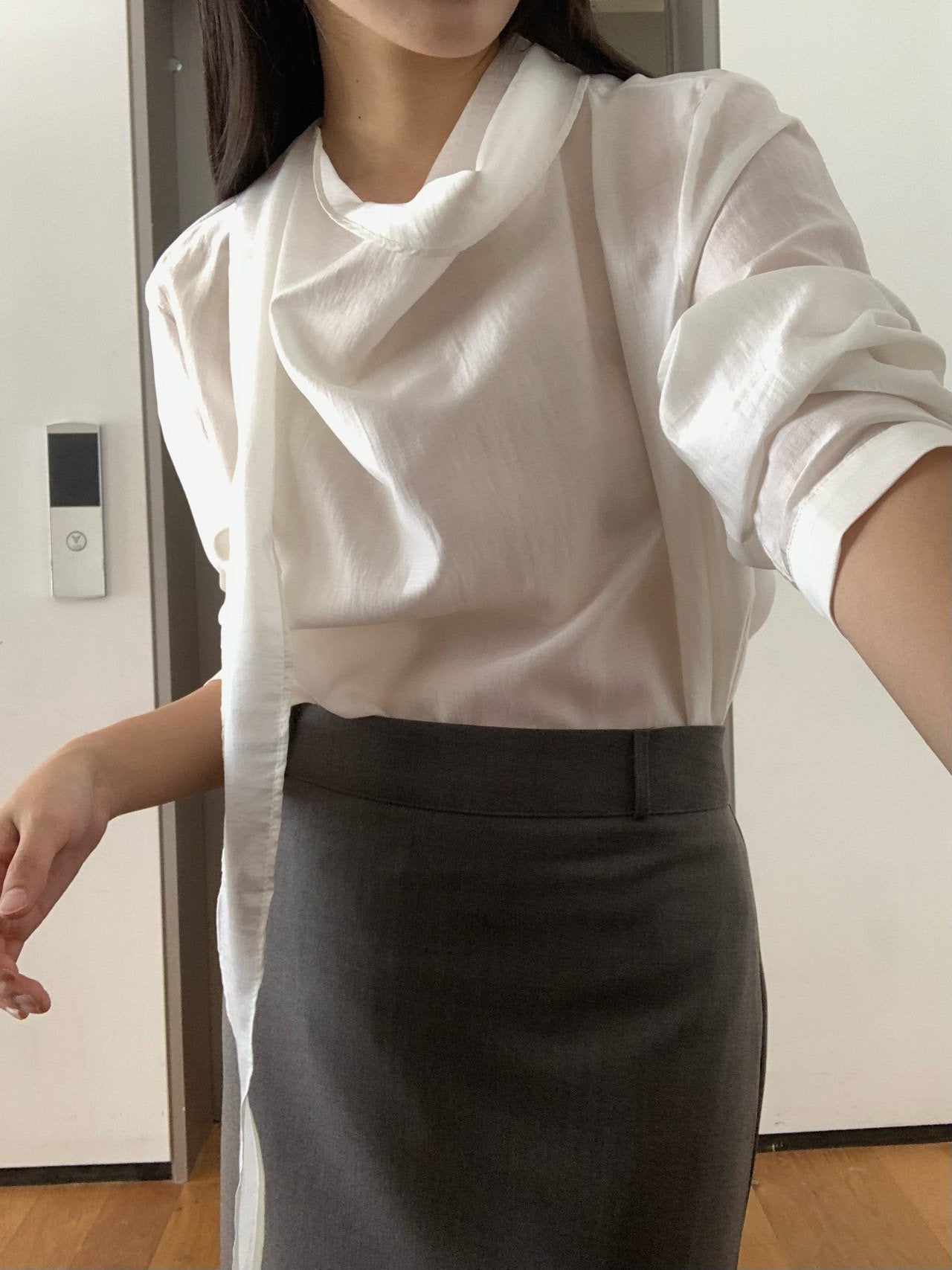 Barrel tie blouse-2col