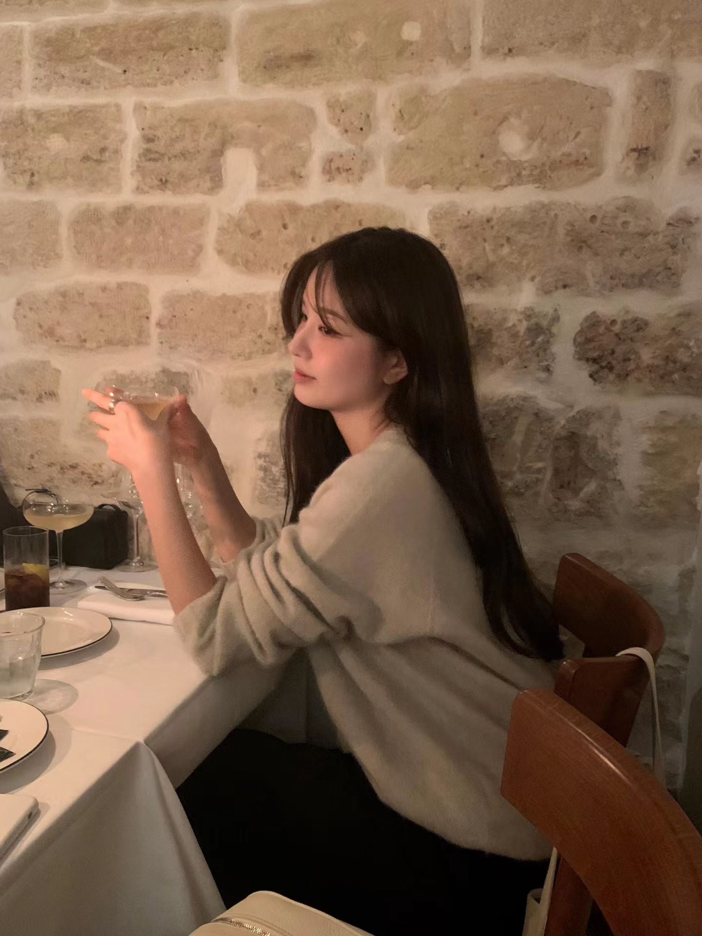 Ounce hairy raccoon v knit-4col