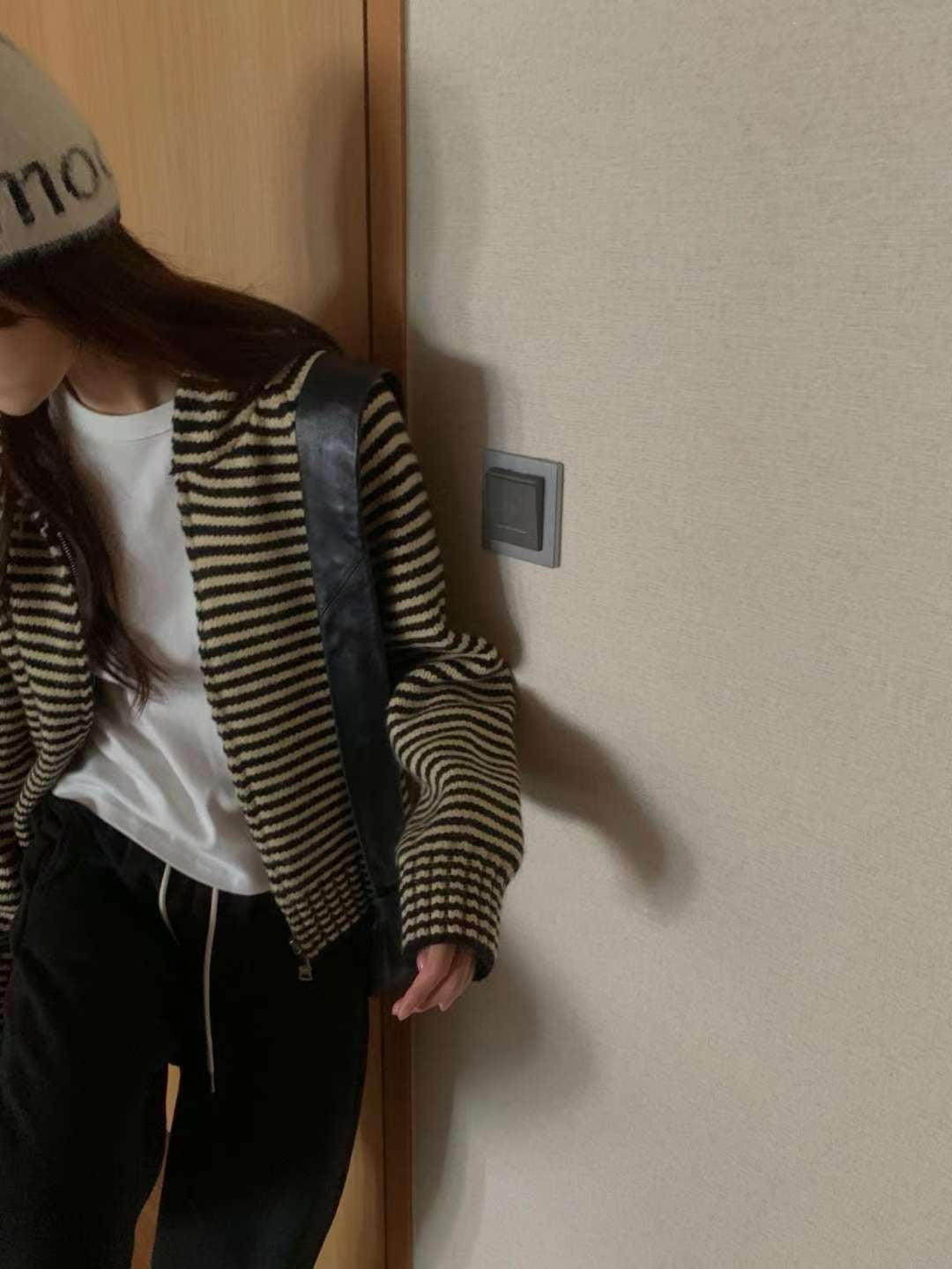 Stripe hood zip up-3col