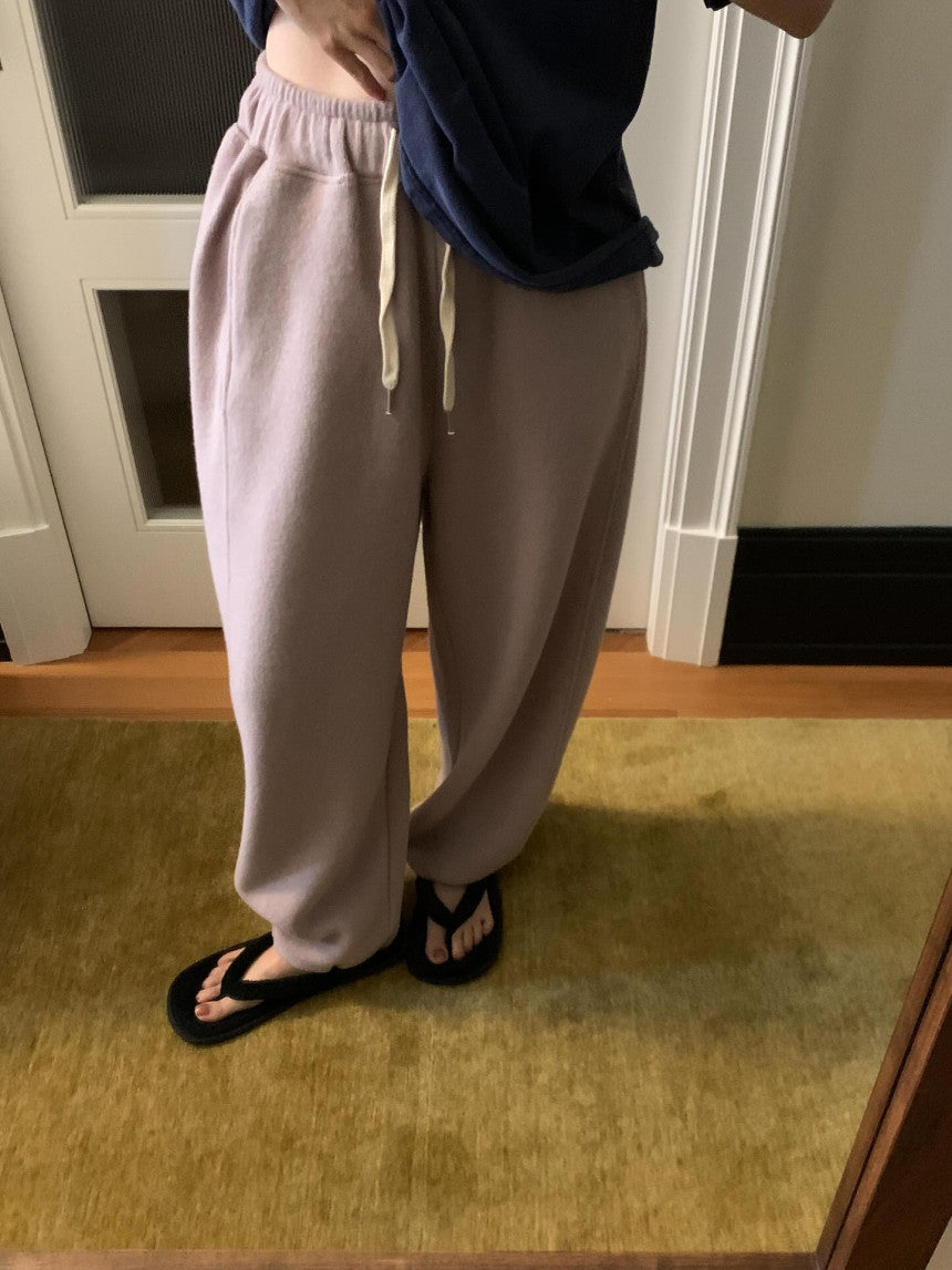 warm sweatpants-3col