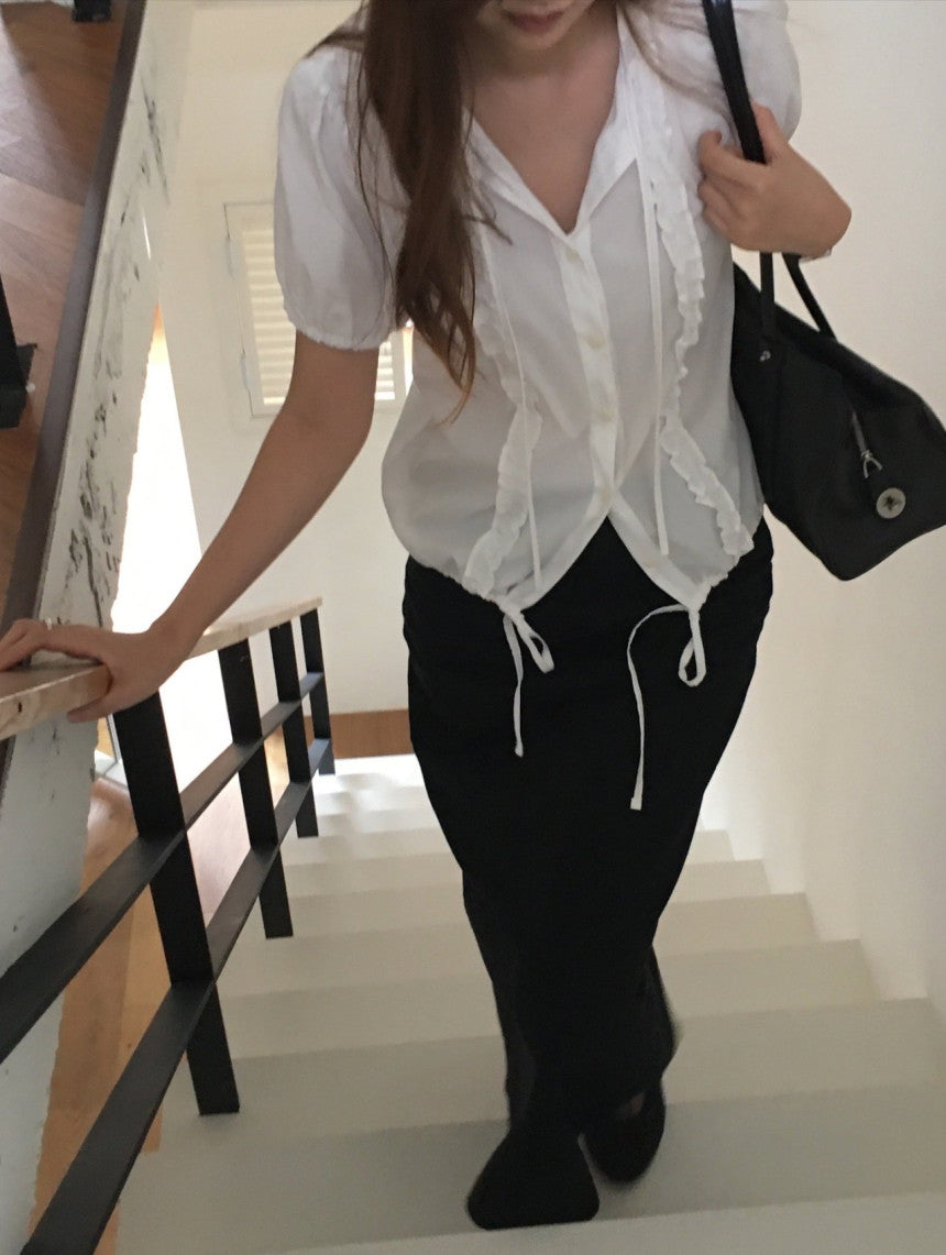 Loha lace half blouse
