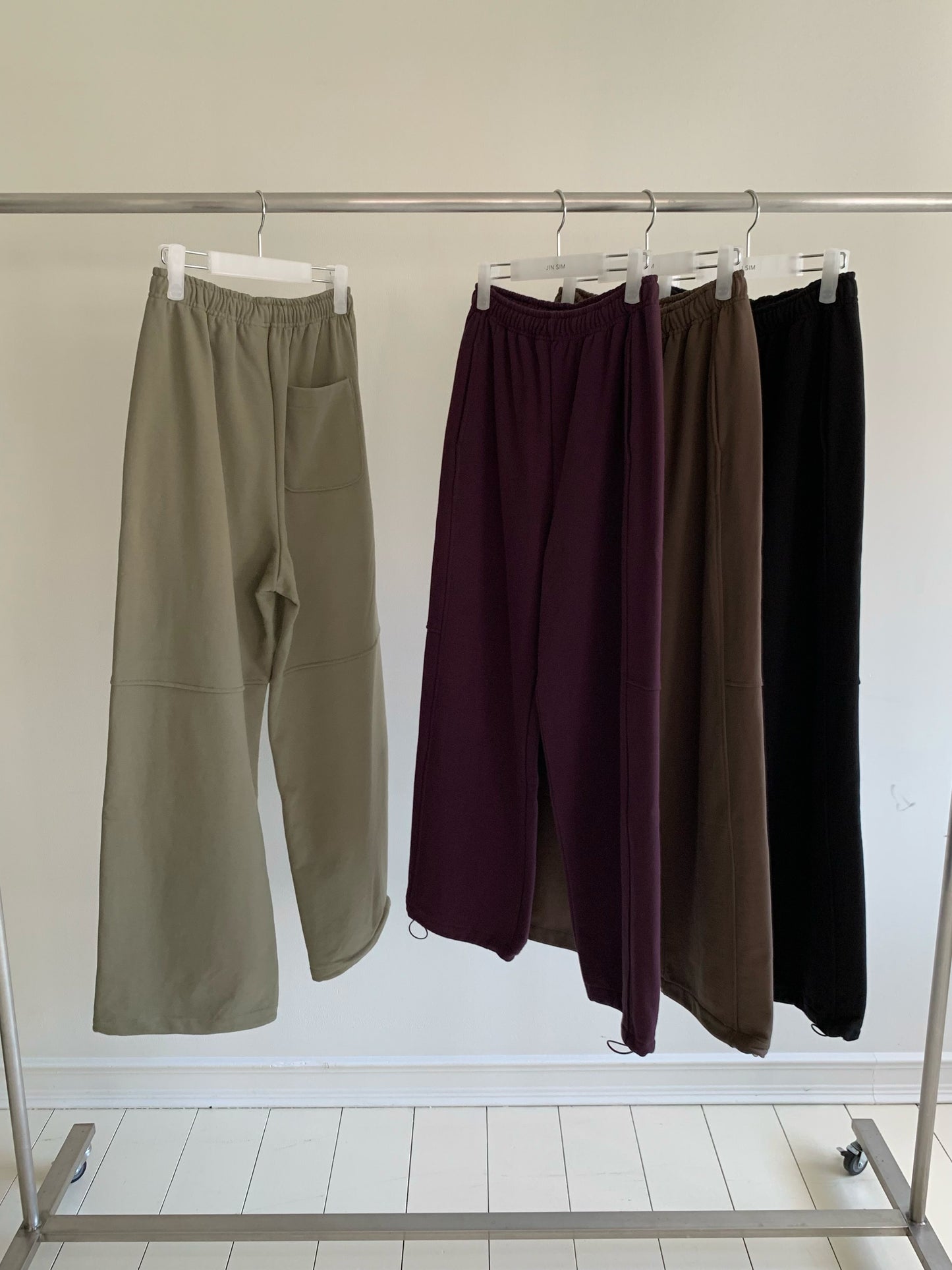 debin pants-4col