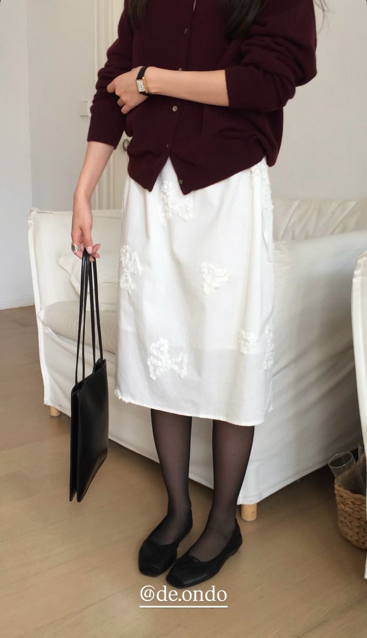 deondo kosaji white skirt