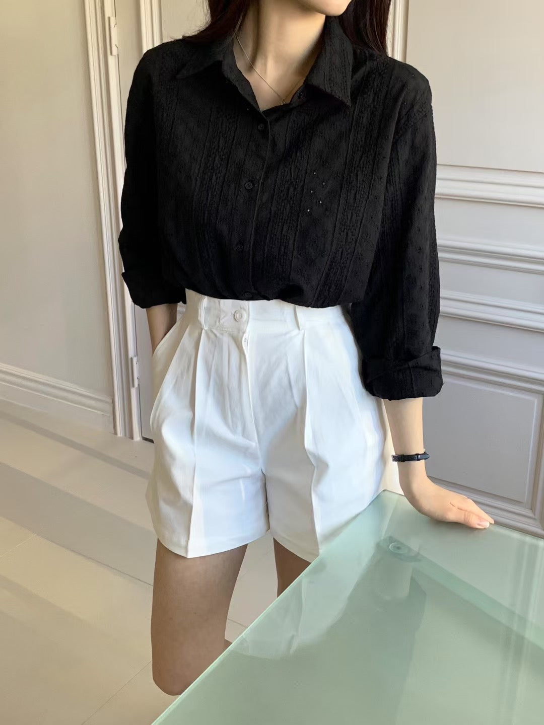Rev lace shirt-2col