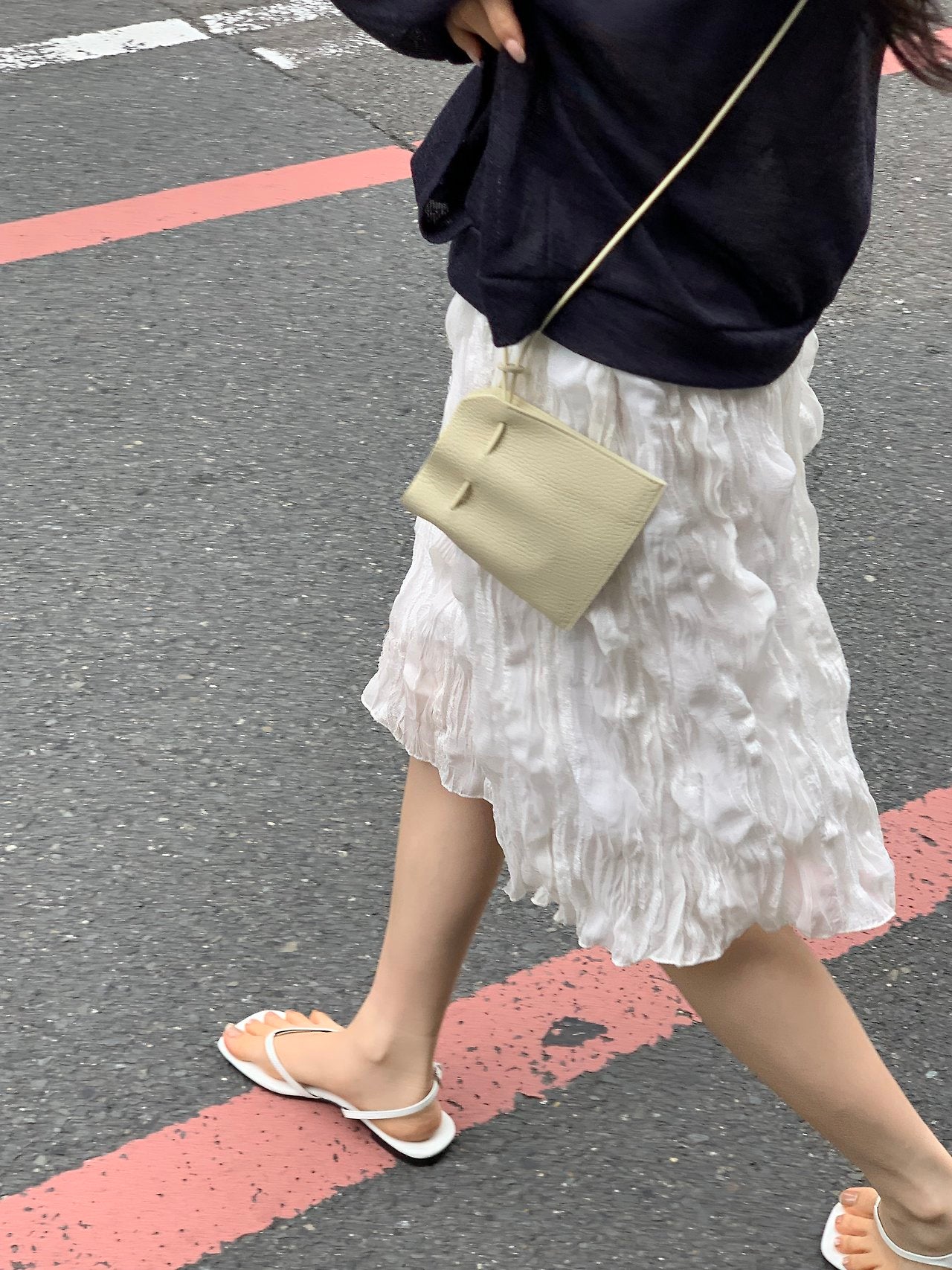 Noir texture midi banding skirt