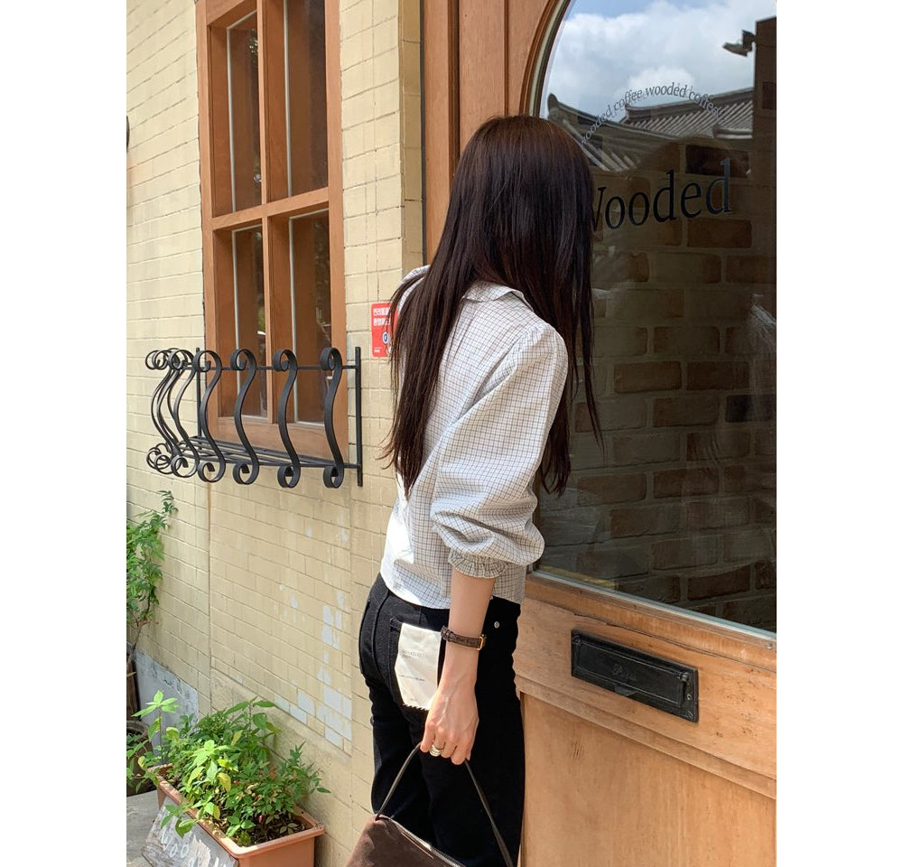 Moai Blouse-2col