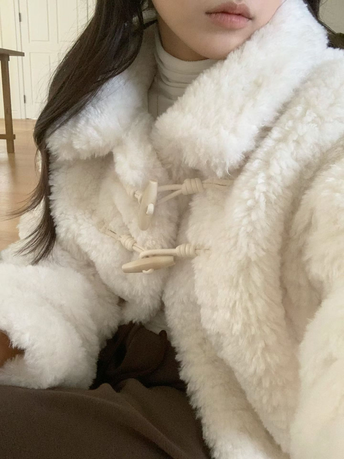 dear fur jacket-2col