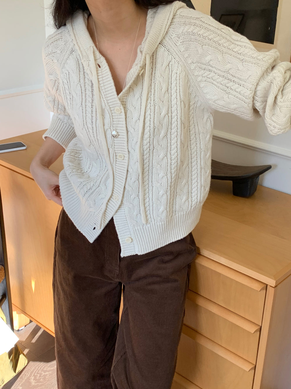 mona hood cardigan-3col