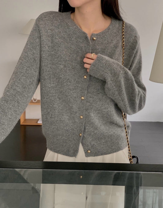 Fox cardigan-3col