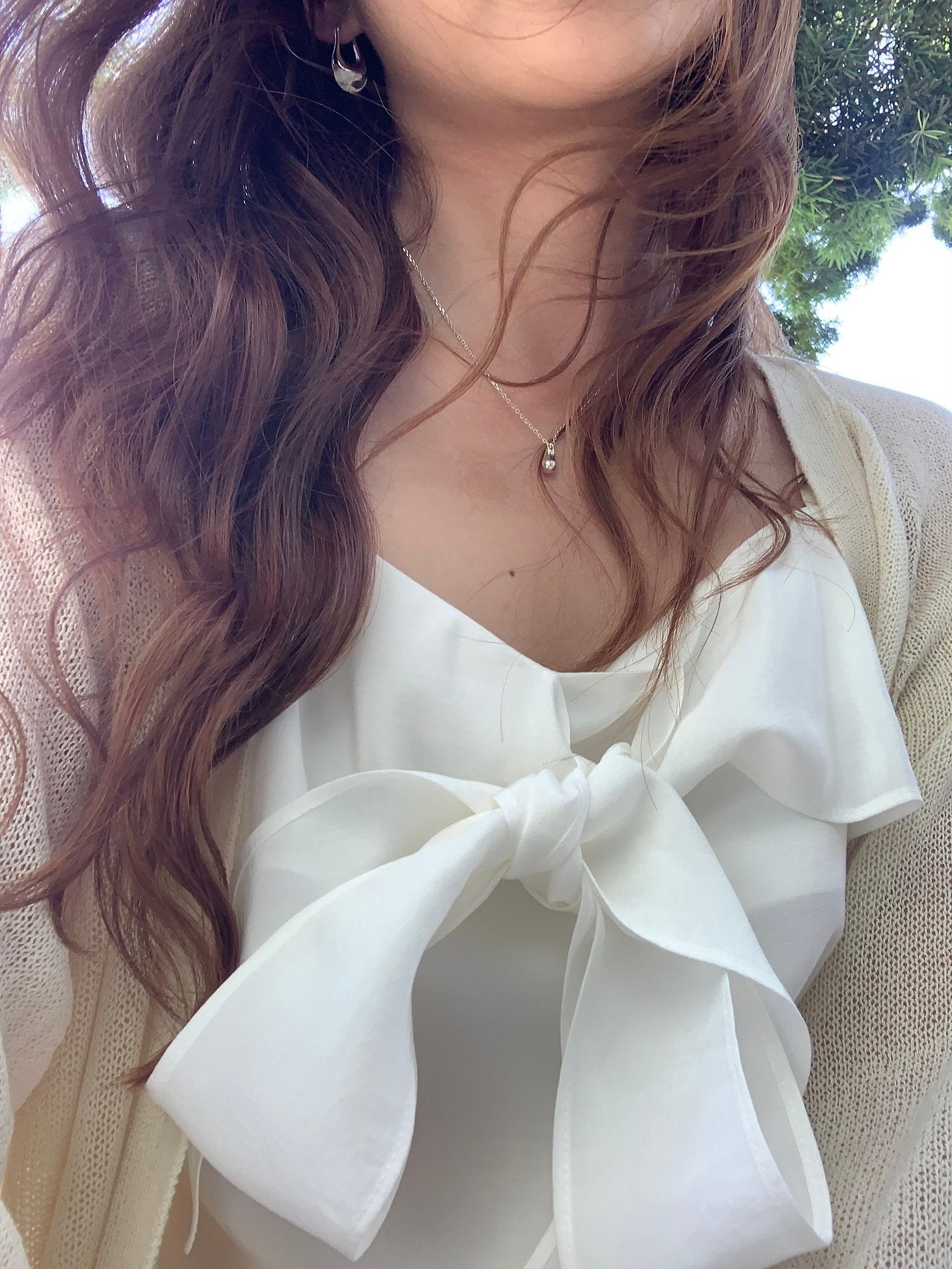 Seline ribbon sleeveless blouse-2col