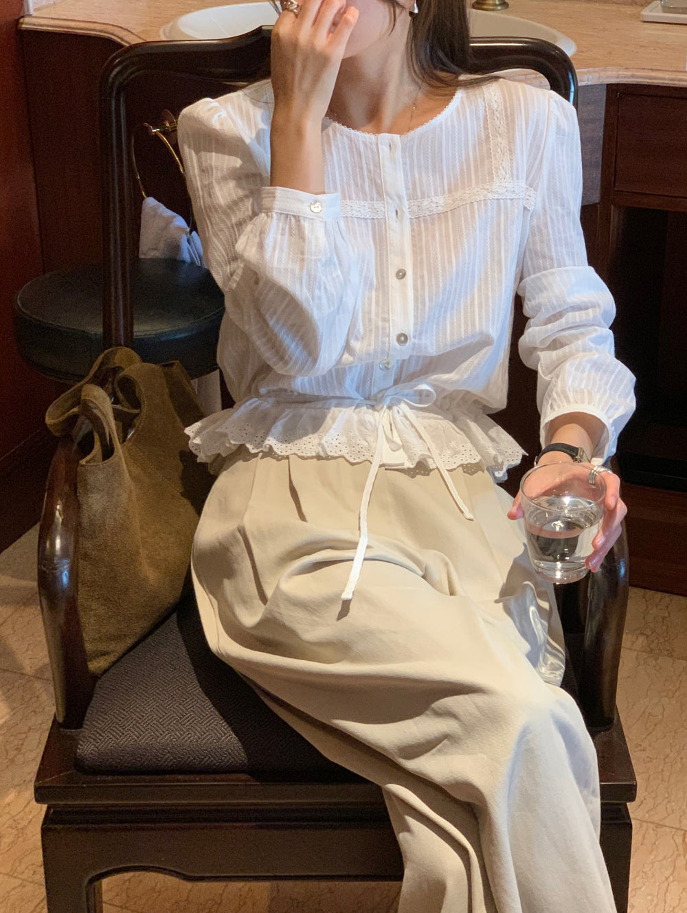 Chiu blouse