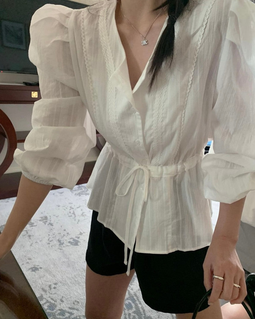 Dear lace blouse