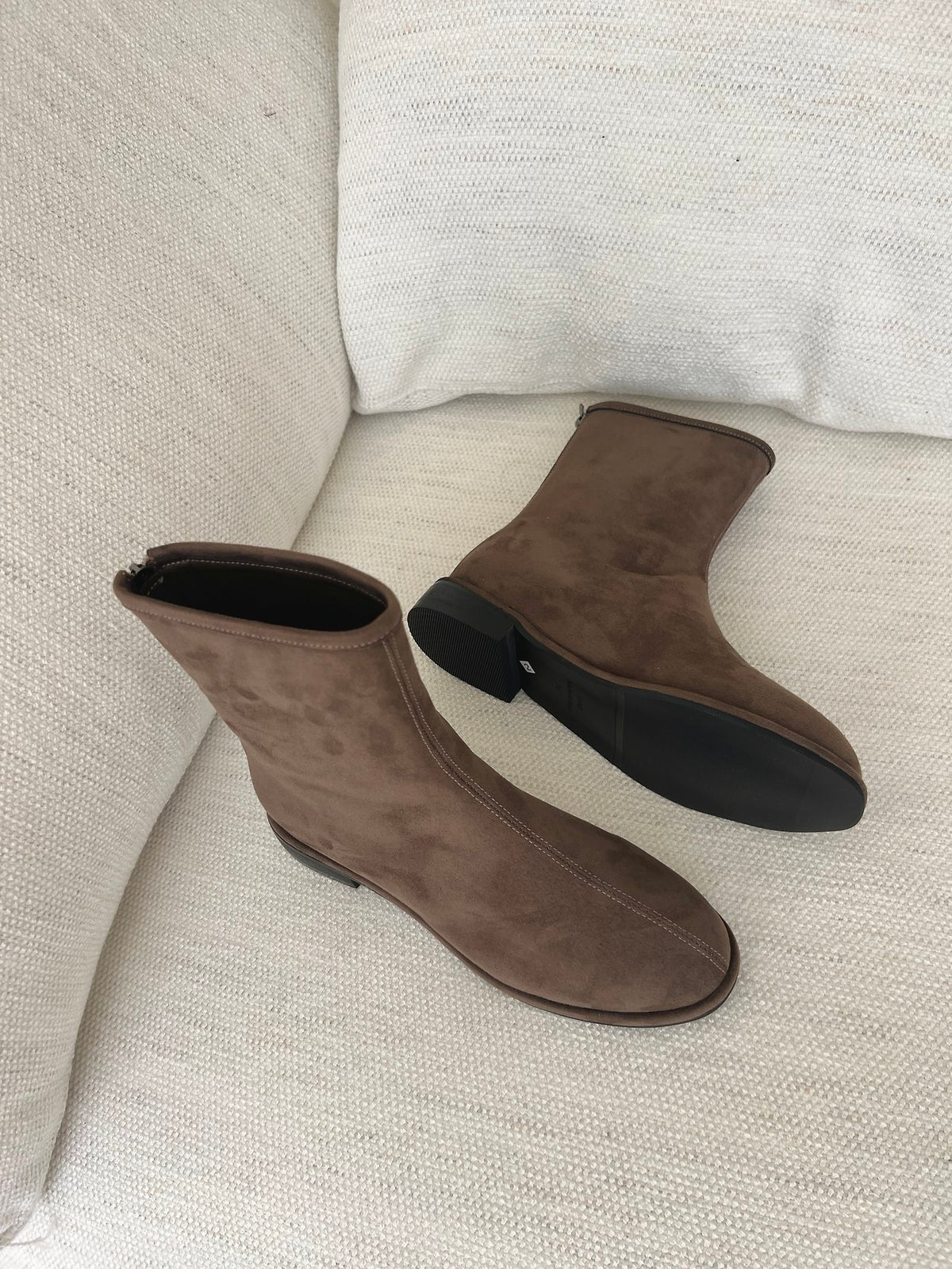Suede Back-Zip Mid Boots-3col