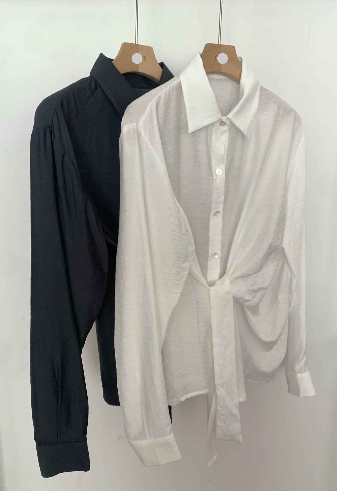 Veil wrap blouse-2col