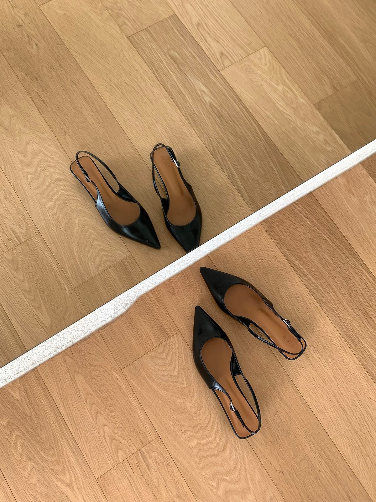 Lua Pointed Slingback