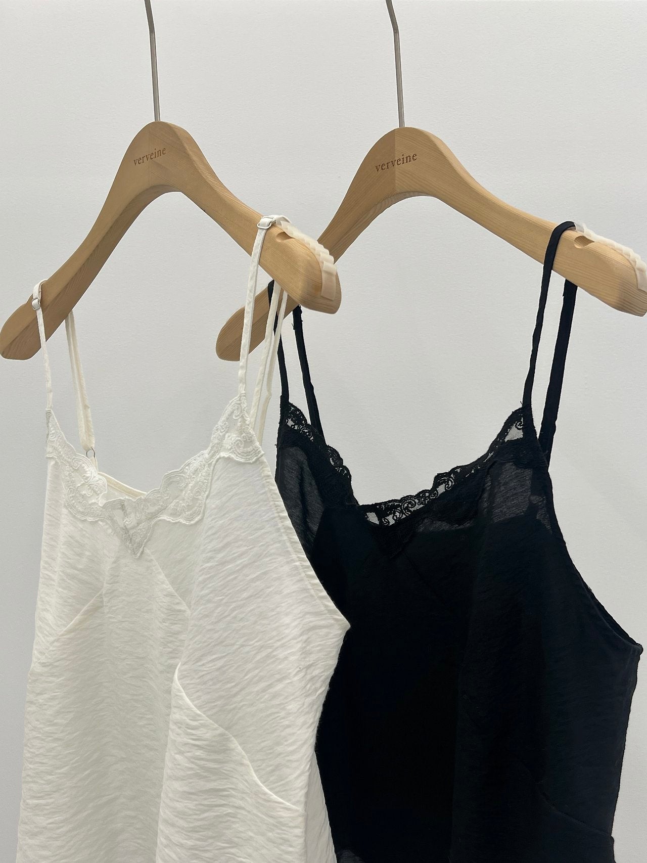 Sera lace bustier-2col