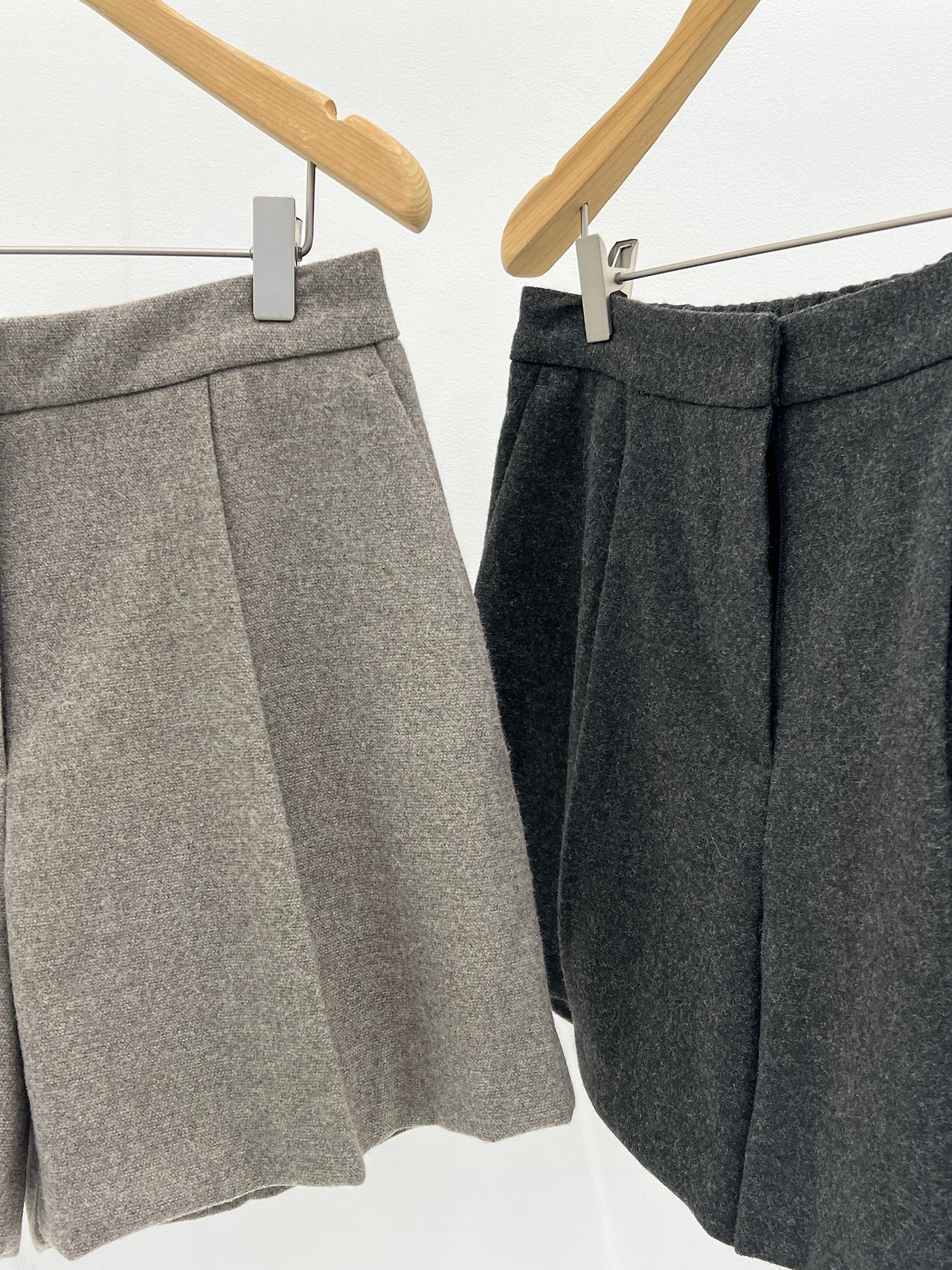 della wool half pants-2col