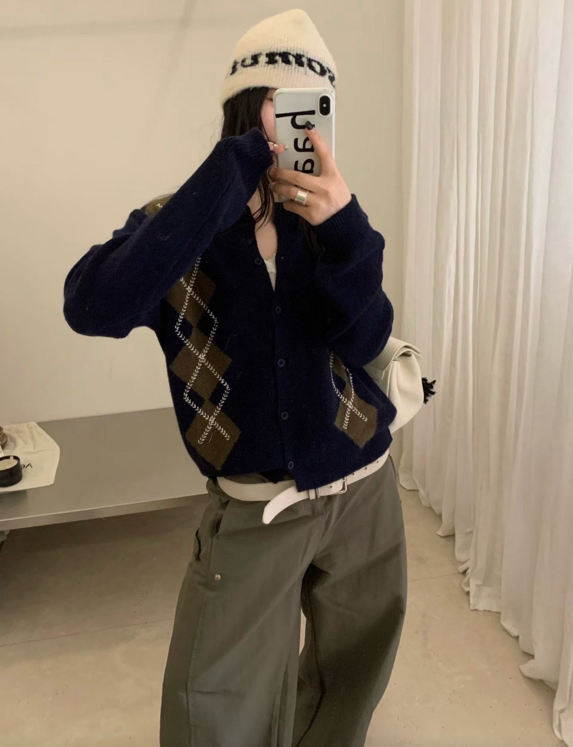 argyle cardigan-3col