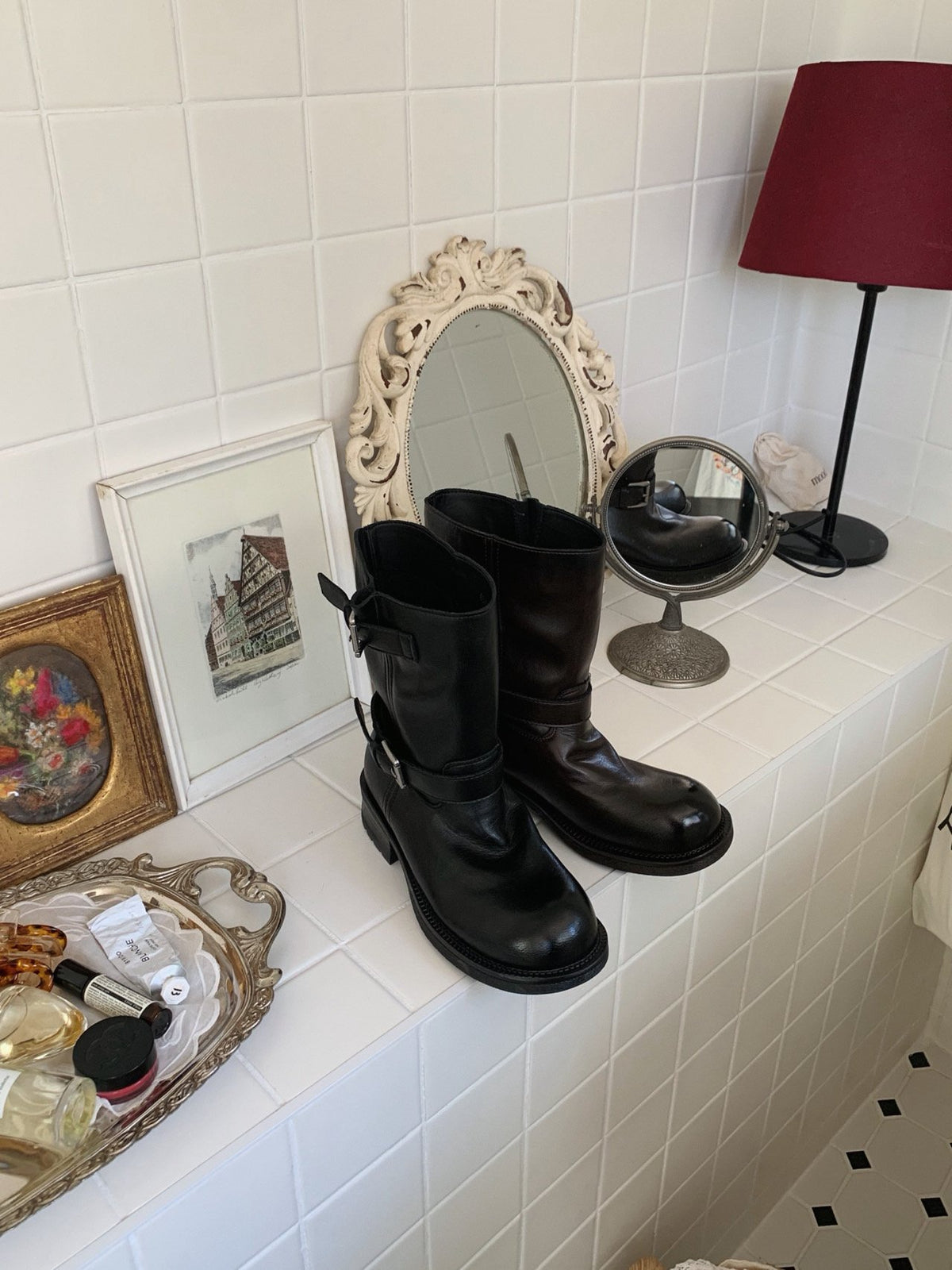 burnished leather buckle boots-2col