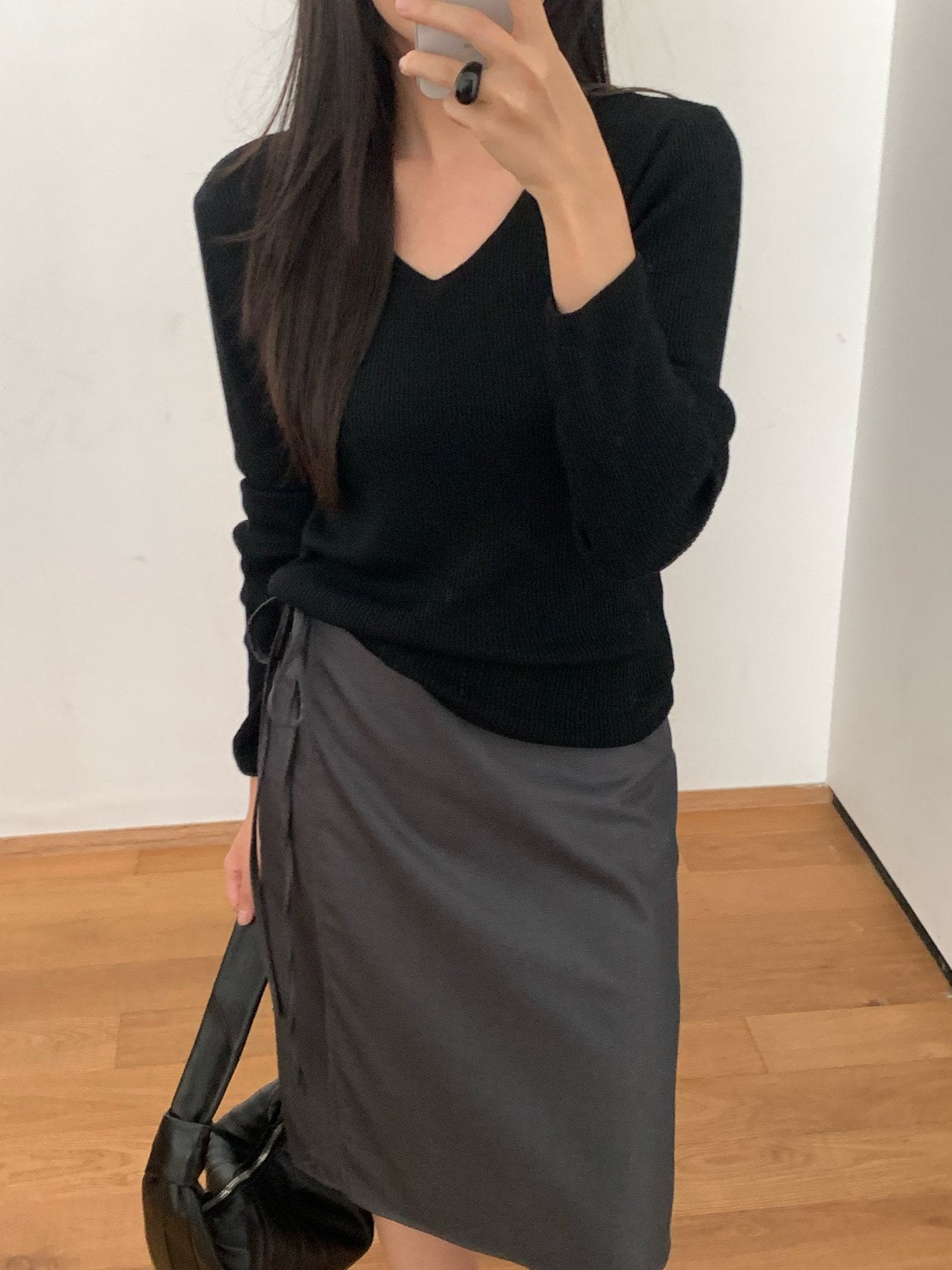 Ibon V-Neck knit-4col