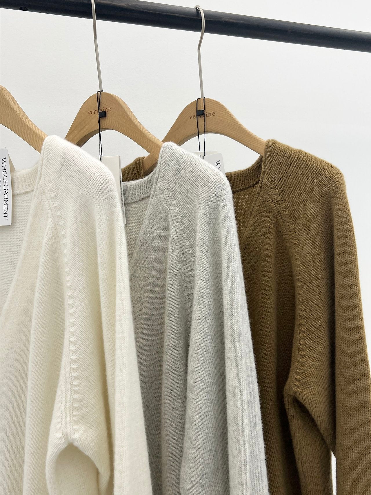 solene cashmere v-neck whole-garment cardigan-3col