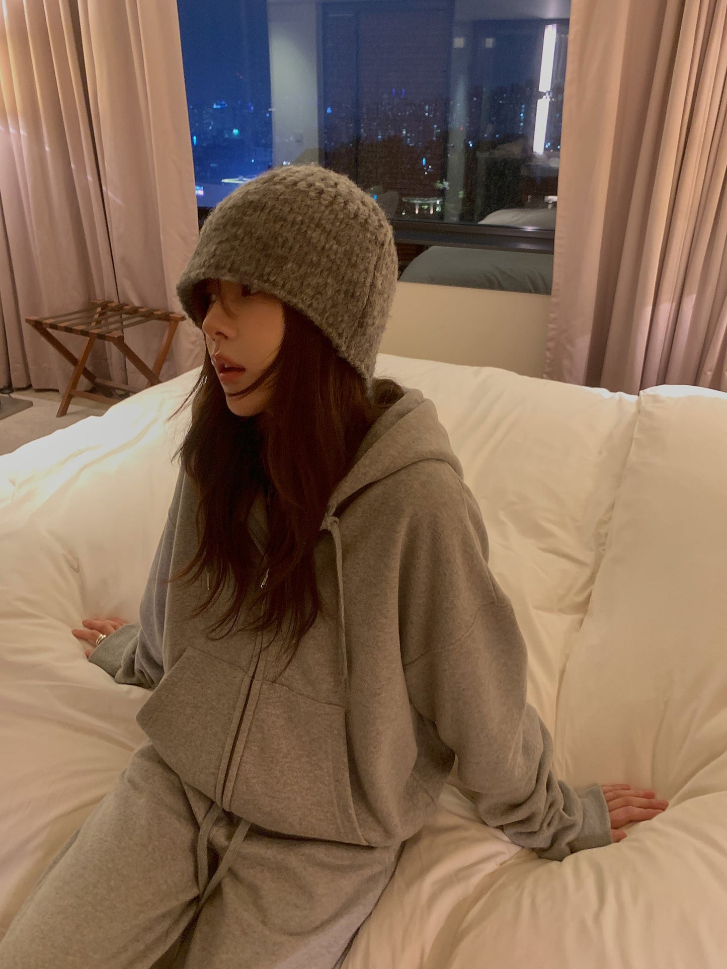 Essential gimo hood zip-up&pants&skirt-3col