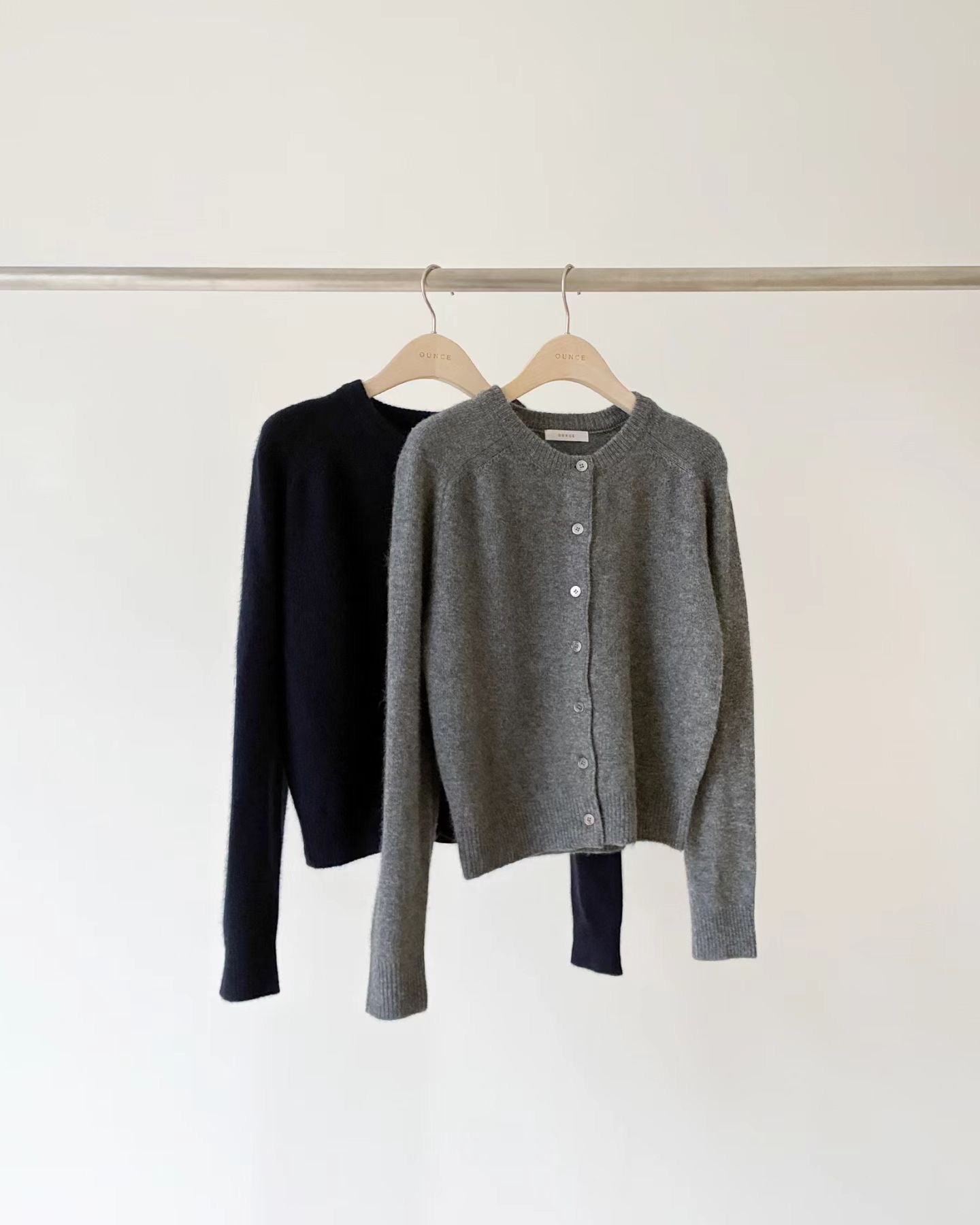 Ounce classic raccoon cardigan-2col