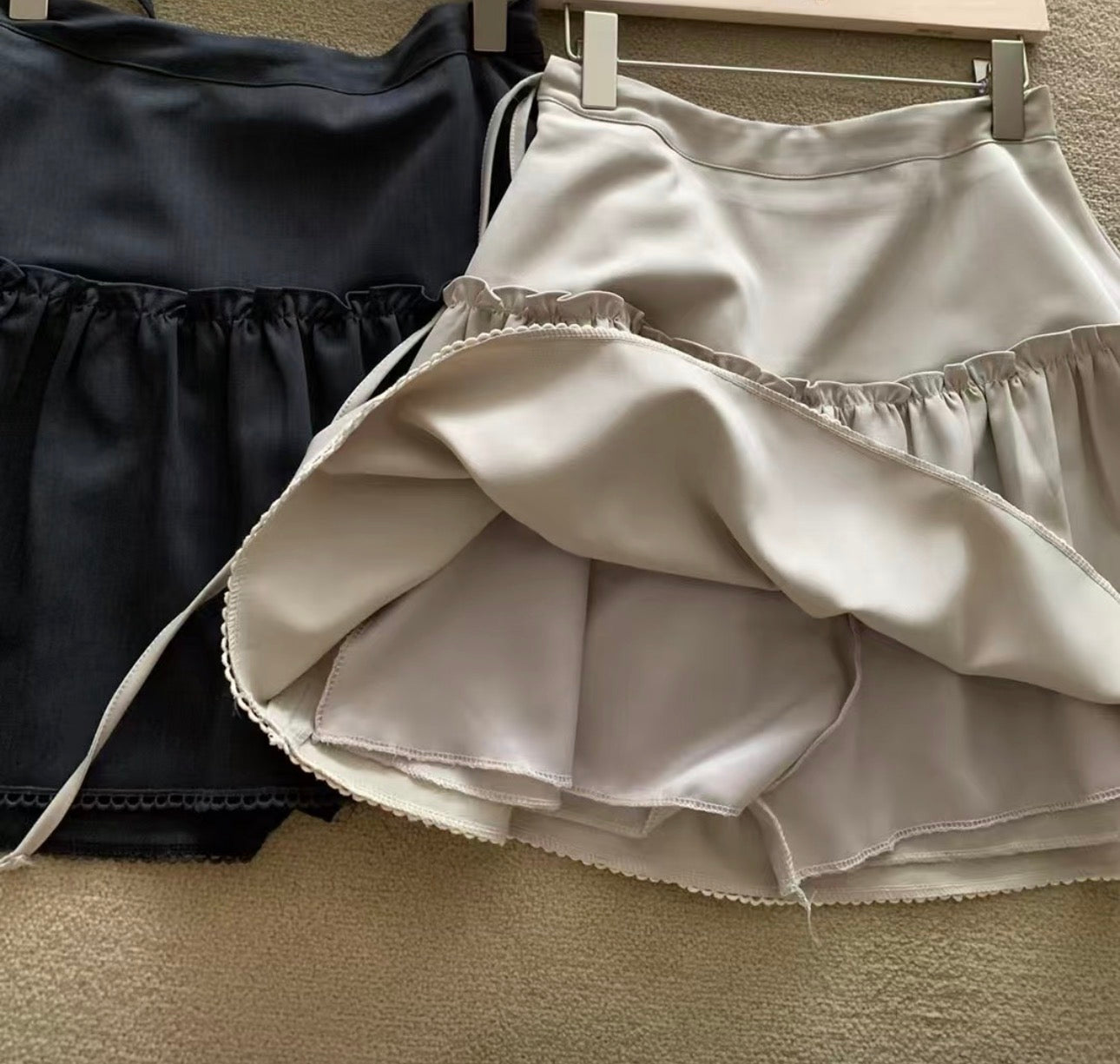 any string skirt-2col