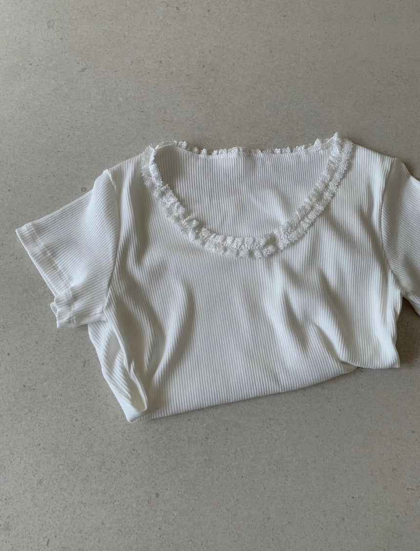 Blooming U-neck T-3col
