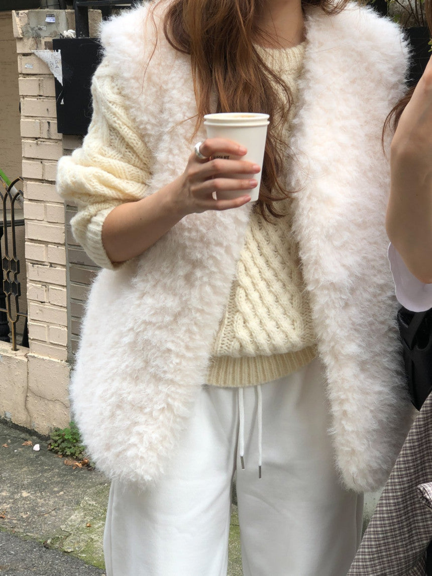 Kelly shearling vest