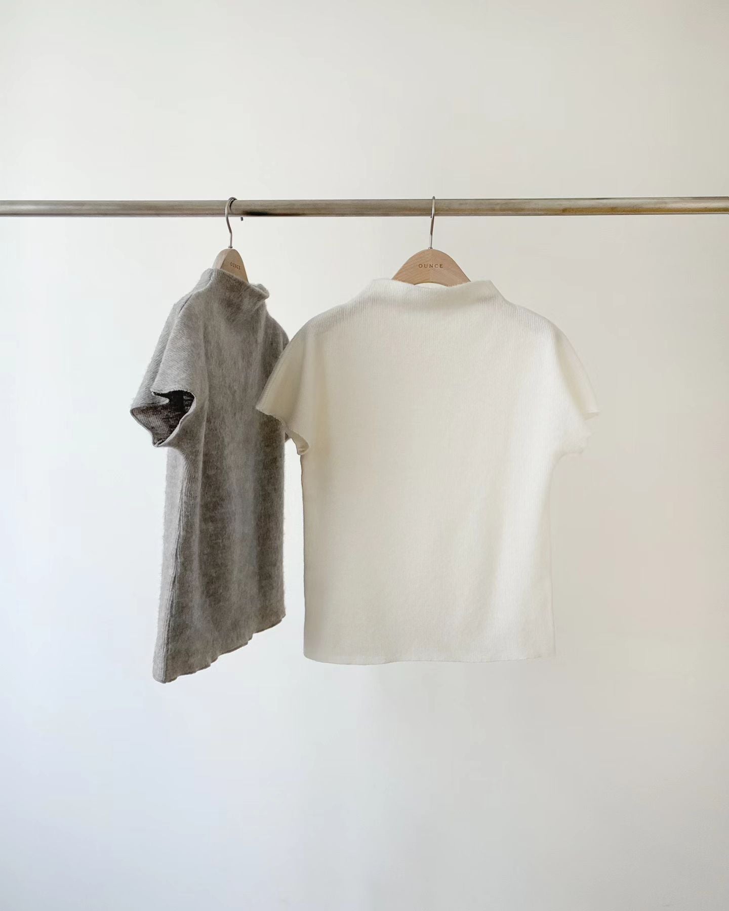 Ounce blooming half blouse-2col