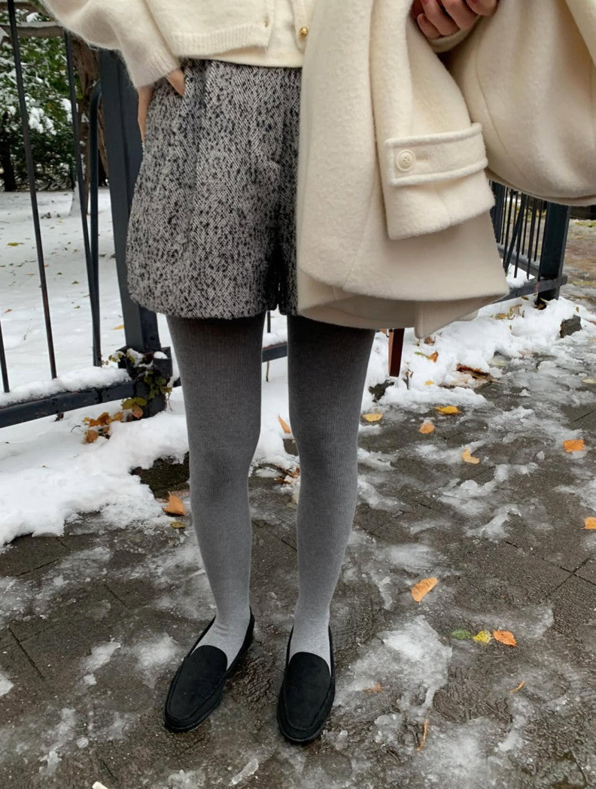 Return tweed shorts-2col