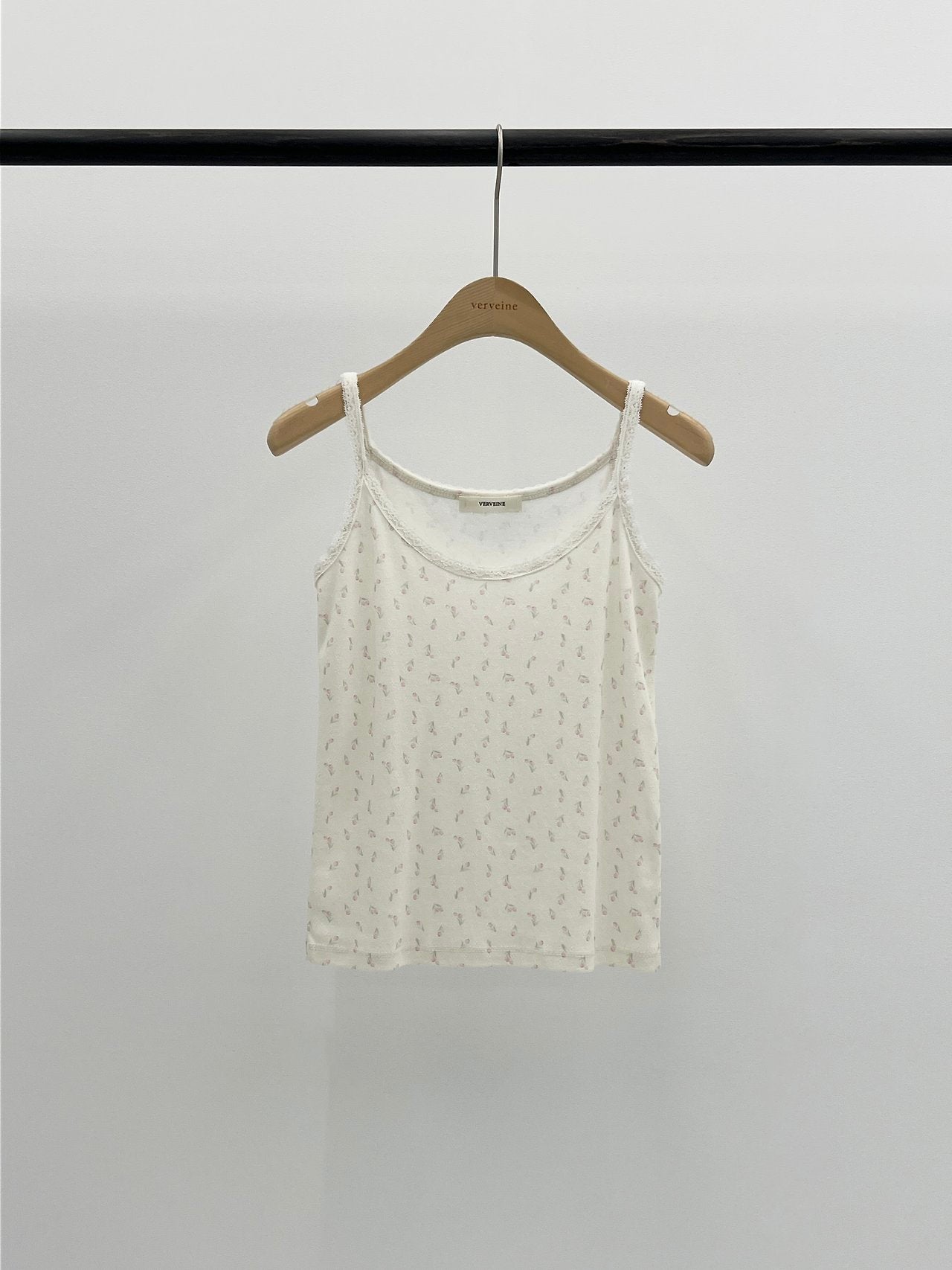 Rose punching lace sleeveless