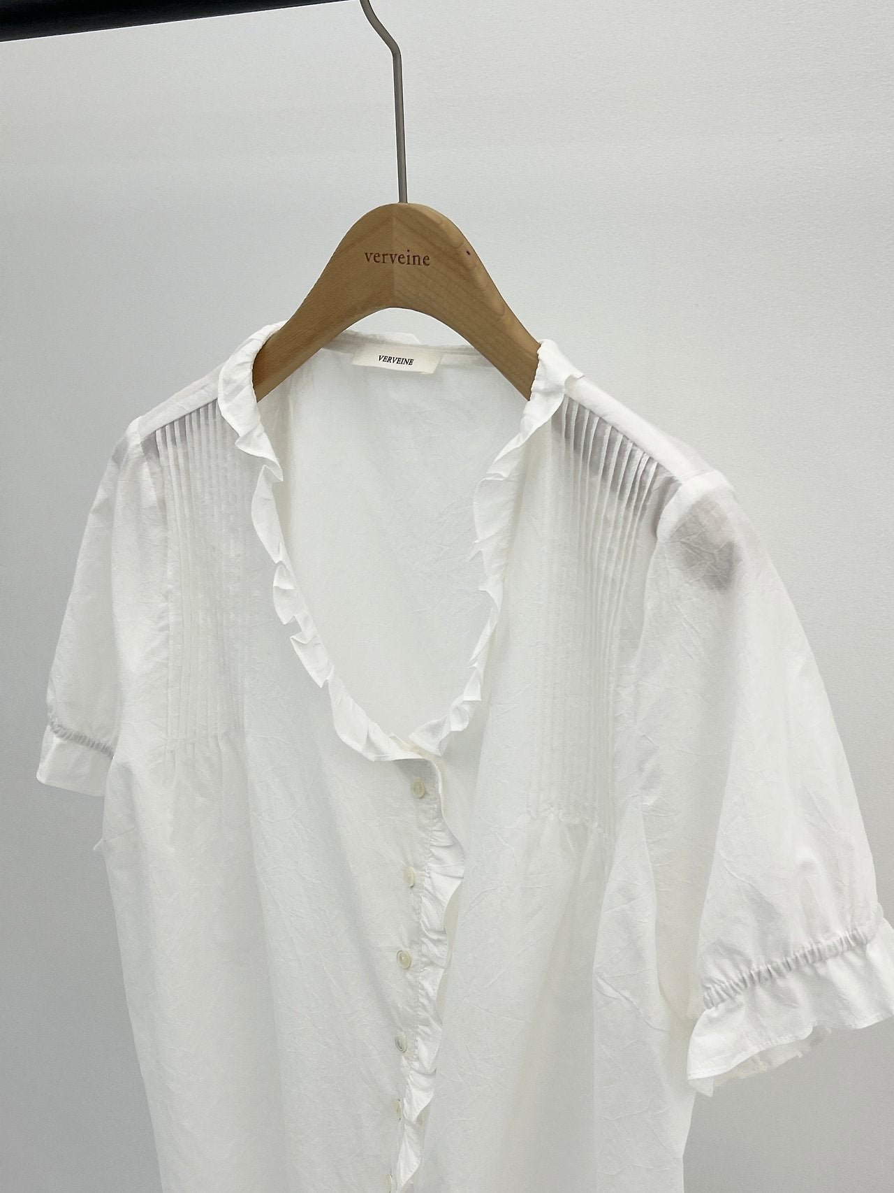 Mela frill pintuck blouse