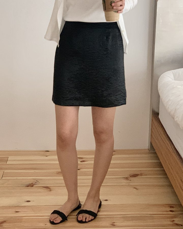 Rie lace short skirt-2col