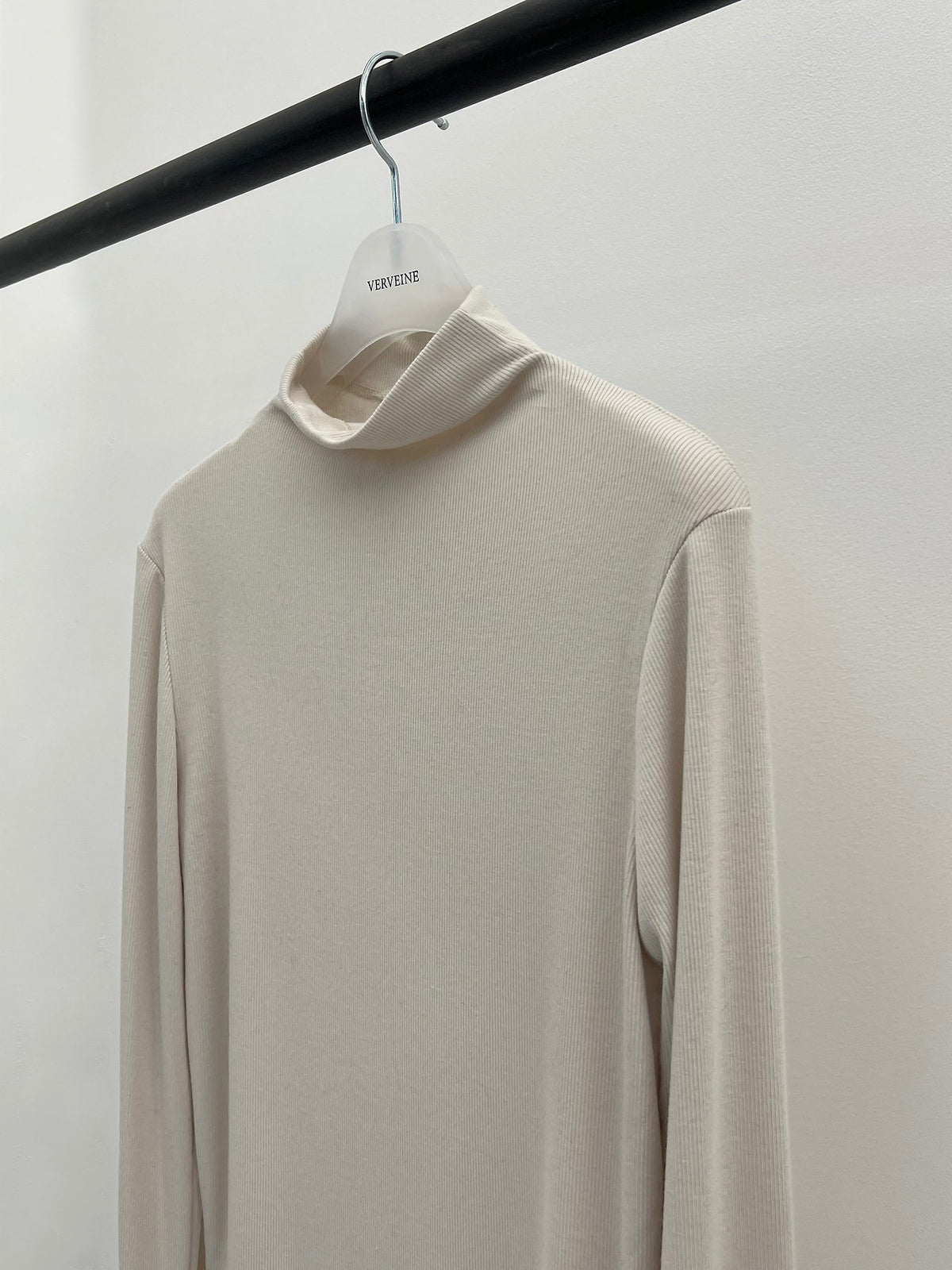 nicole soft turtleneck t-shirt-4col