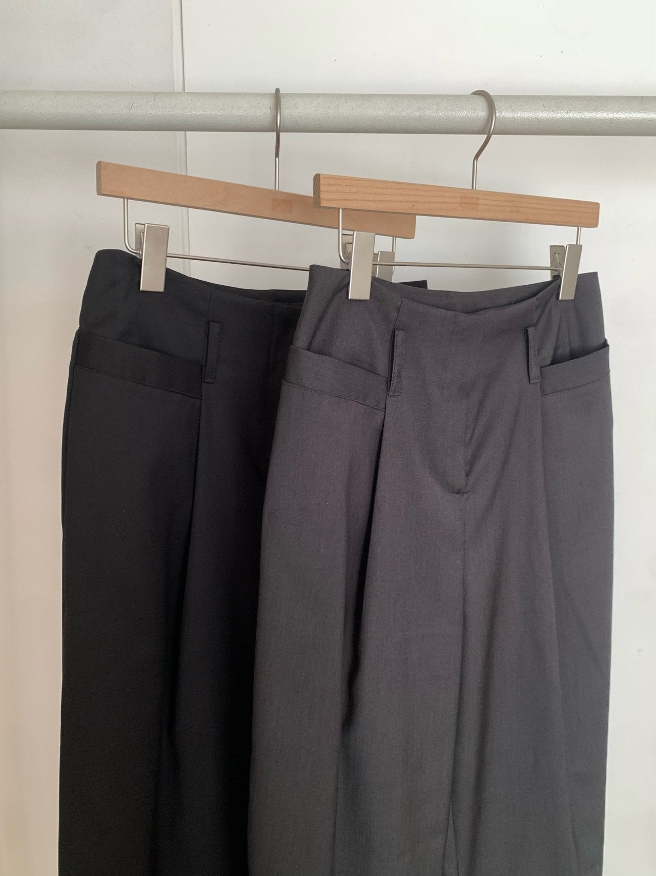 Root slacks-2col