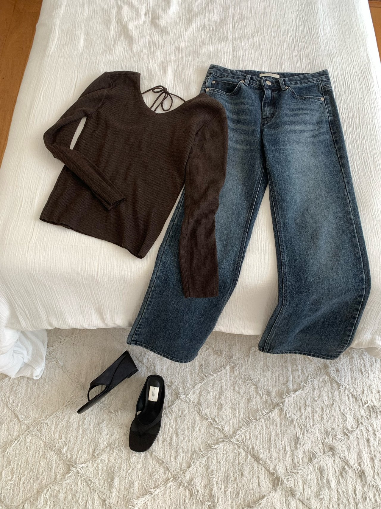 Ibon V-Neck knit-4col