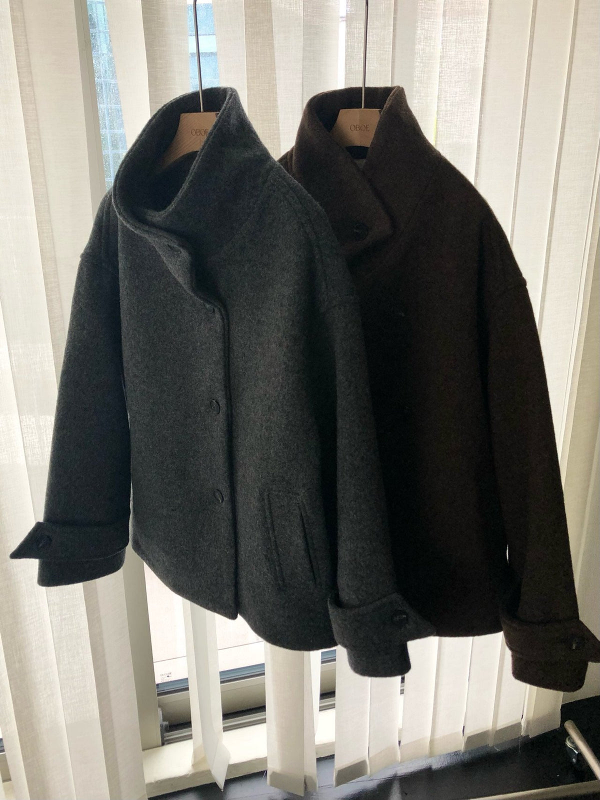 berry half bouclé ct 100% wool-2col