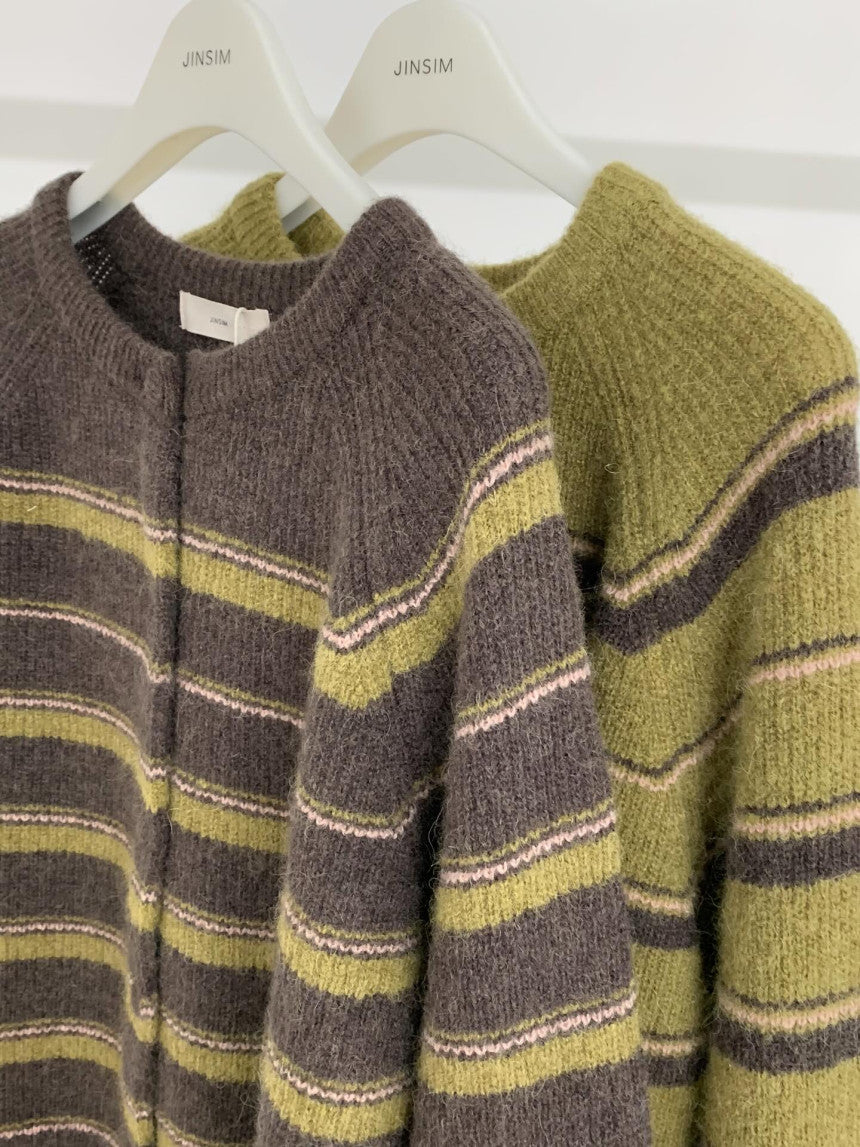 ber s.t cardigan-2col