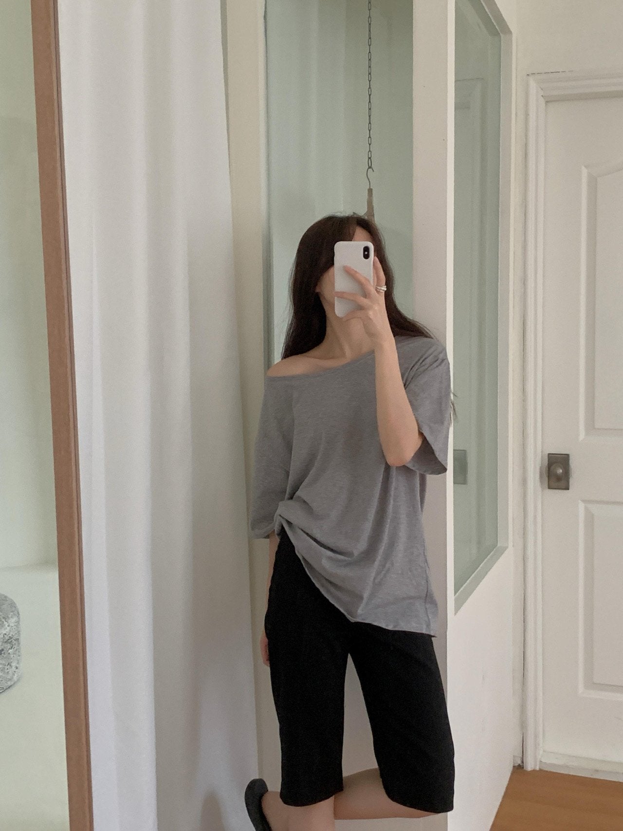 Off-shoulder T-4col