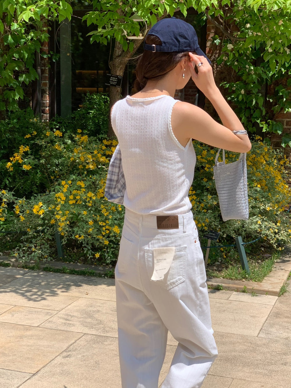 leav sleeveless-2col