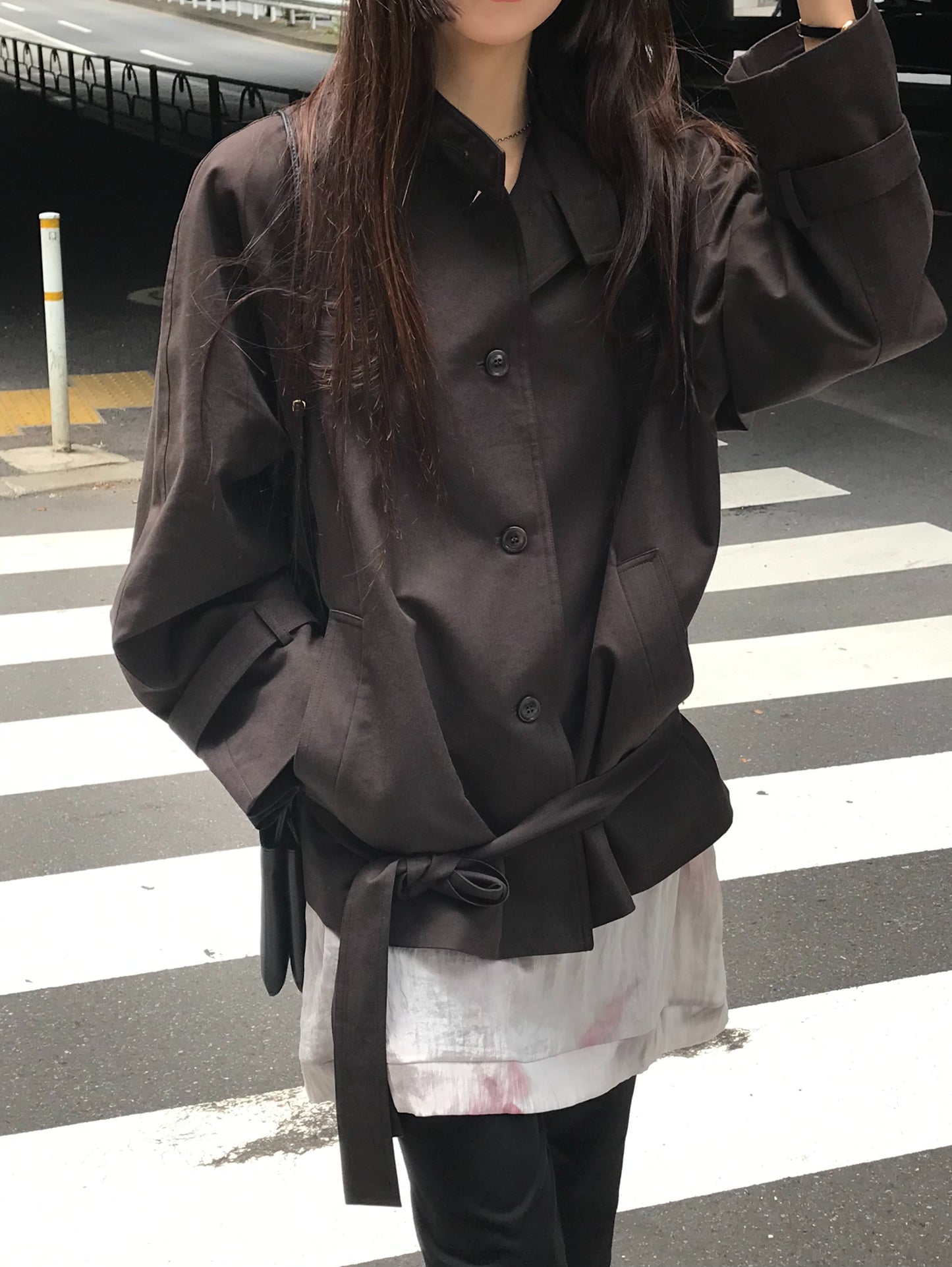 low-belted trench coat-2col